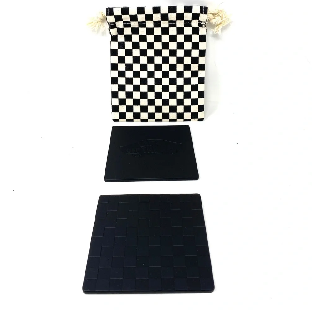 VANS Family Coasters Faux Leather Checkerboard White Black Set Bag VN0009M8NOA